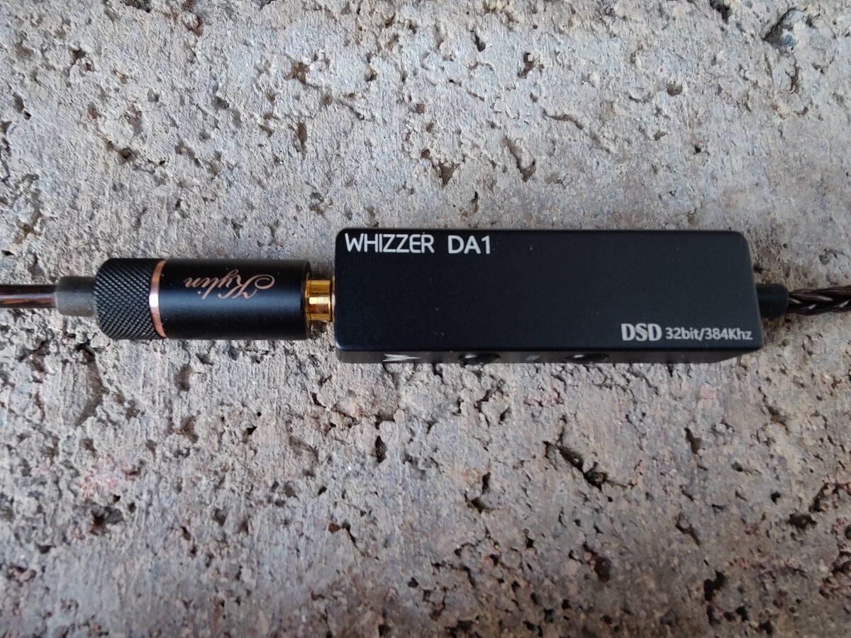 Whizzer DA1 USB DAC Review 19 rotated